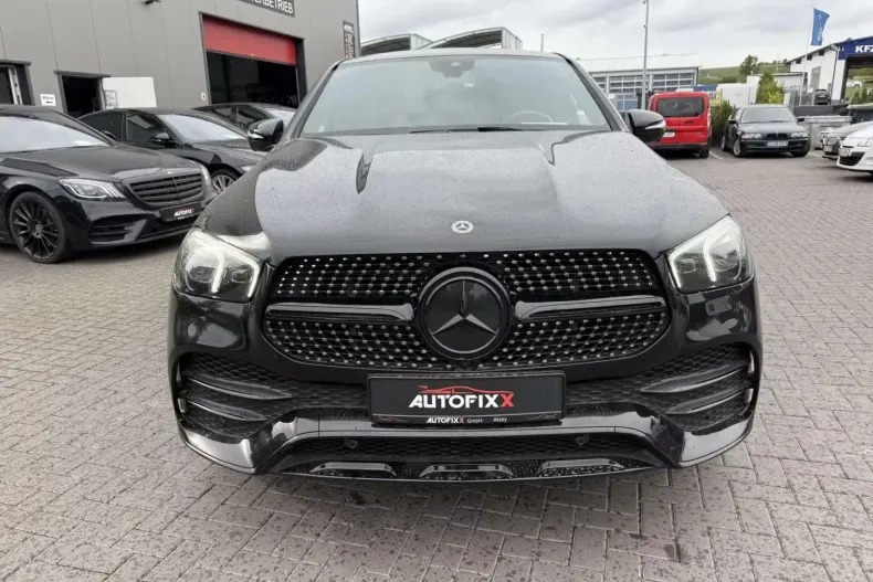 Mercedes-Benz GLE 300 din 2022 cu 49.990 km - oferta MER152391 - foto 1