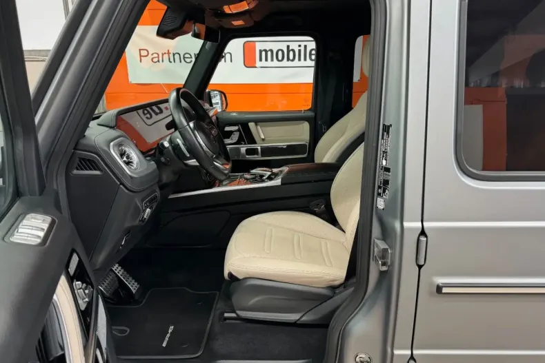 Mercedes-Benz G 350 din 2021 cu 51.000 km - oferta MER152392 - foto 10
