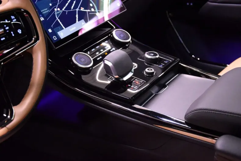 Land Rover Range Rover Sport din 2023 cu 9.980 km - oferta LAN152393 - foto 15