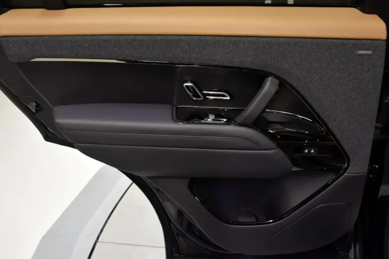 Land Rover Range Rover Sport din 2023 cu 9.980 km - oferta LAN152393 - foto 19