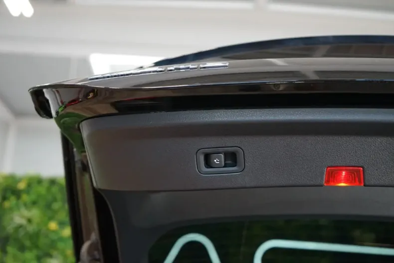 Mercedes-Benz GLE 63 AMG din 2023 cu 78.936 km - oferta MER152396 - foto 15