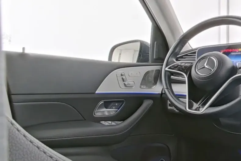 Mercedes-Benz GLE 350 din 2024 cu 32.024 km - oferta MER152402 - foto 8