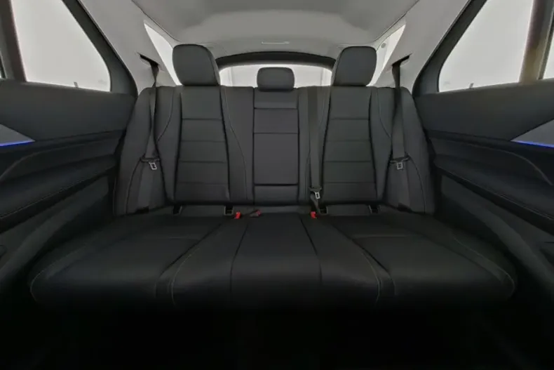 Mercedes-Benz GLE 350 din 2024 cu 32.024 km - oferta MER152402 - foto 9