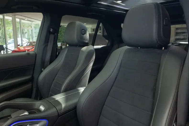 Mercedes-Benz GLE 300 din 2023 cu 49.478 km - oferta MER152403 - foto 9