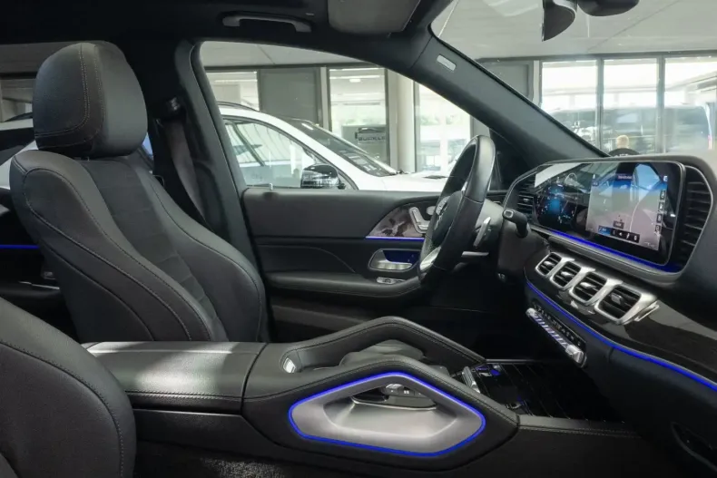 Mercedes-Benz GLE 300 din 2023 cu 49.478 km - oferta MER152403 - foto 18