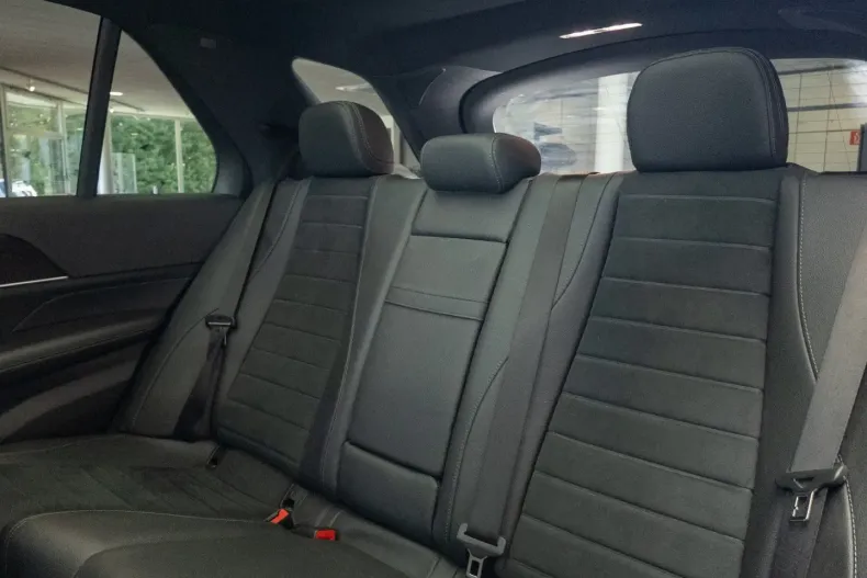 Mercedes-Benz GLE 300 din 2023 cu 49.478 km - oferta MER152403 - foto 22