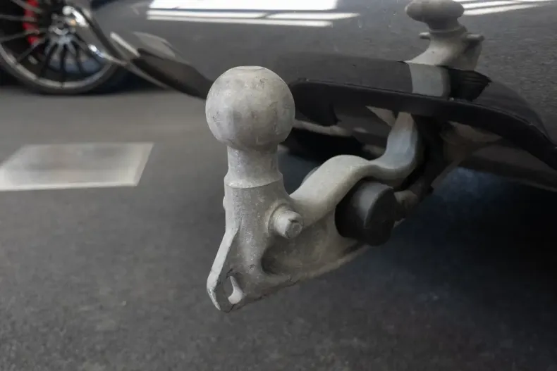 Mercedes-Benz GLE 300 din 2023 cu 49.478 km - oferta MER152403 - foto 26