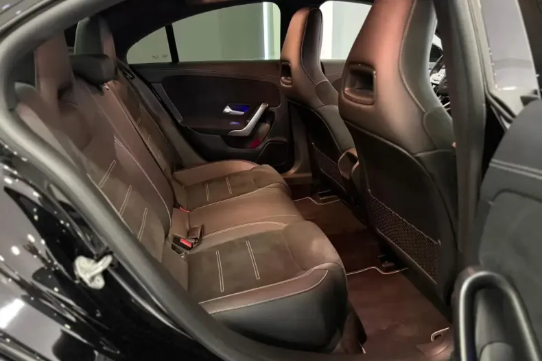 Mercedes-Benz CLA 250 din 2021 cu 37.000 km - oferta MER152413 - foto 12