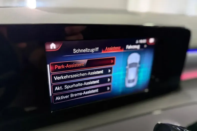 Mercedes-Benz CLA 250 din 2021 cu 37.000 km - oferta MER152413 - foto 18