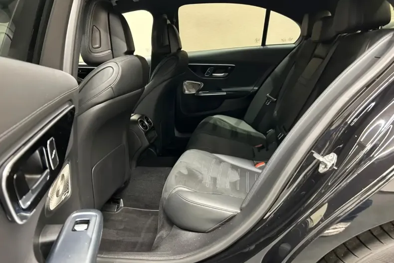 Mercedes-Benz C 300 din 2022 cu 37.000 km - oferta MER152414 - foto 14