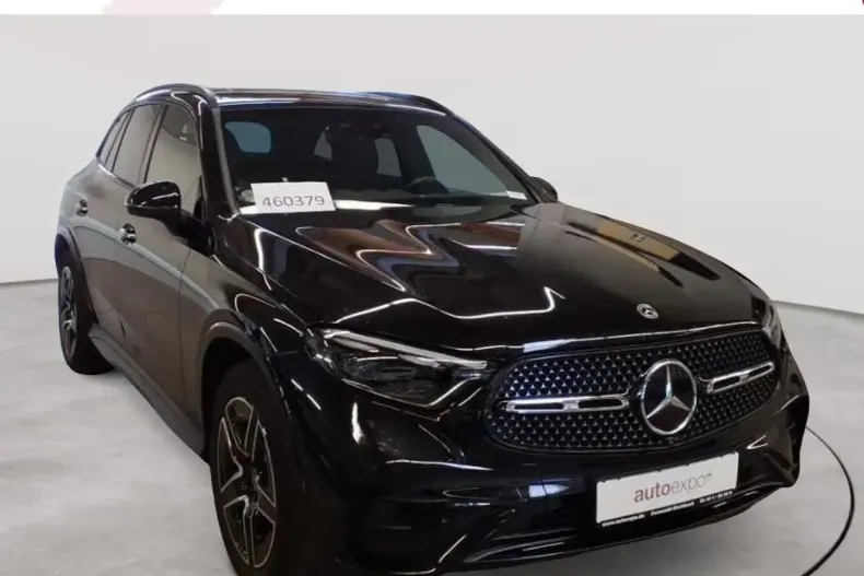 Mercedes-Benz GLC 300 din 2023 cu 61.242 km - oferta MER152417 - foto 1