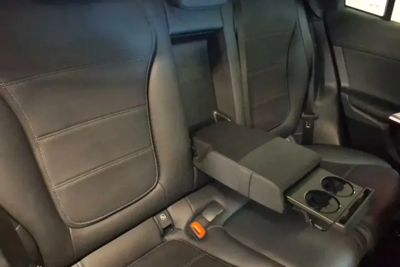 Mercedes-Benz GLC 300 din 2023 cu 61.242 km - oferta MER152417 - foto 6