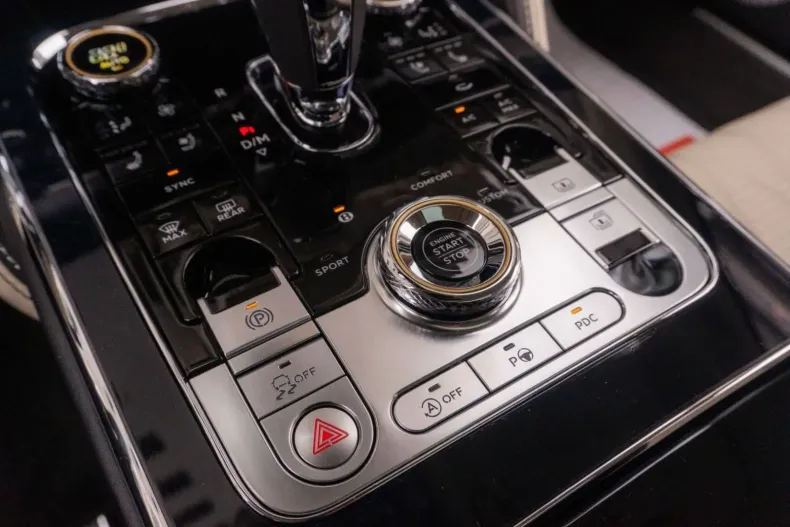 Bentley Flying Spur din 2020 cu 48.150 km - oferta BEN152418 - foto 22