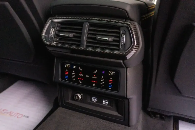 Lamborghini Urus din 2021 cu 43.250 km - oferta LAM152419 - foto 31