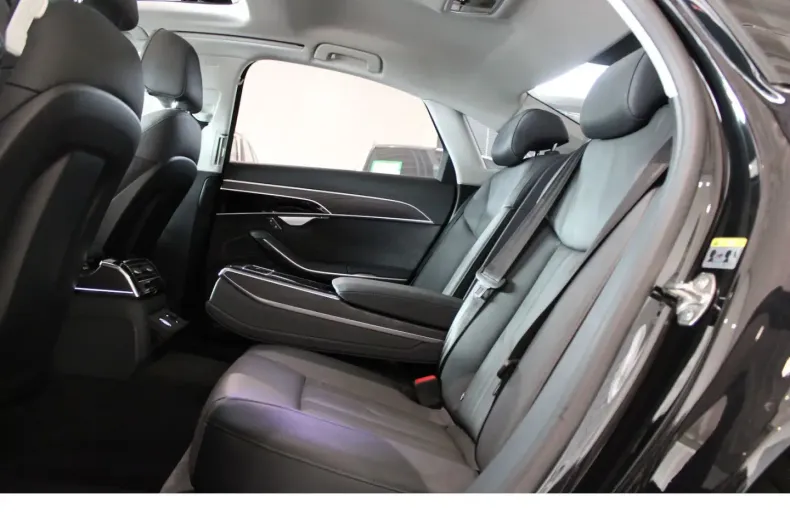 Audi A8 din 2021 cu 96.995 km - oferta AUD152422 - foto 24