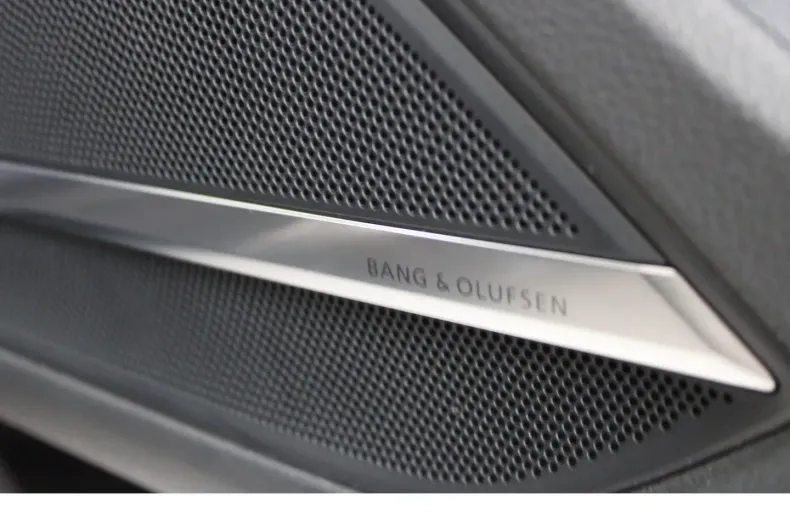 Audi A8 din 2021 cu 96.995 km - oferta AUD152422 - foto 25