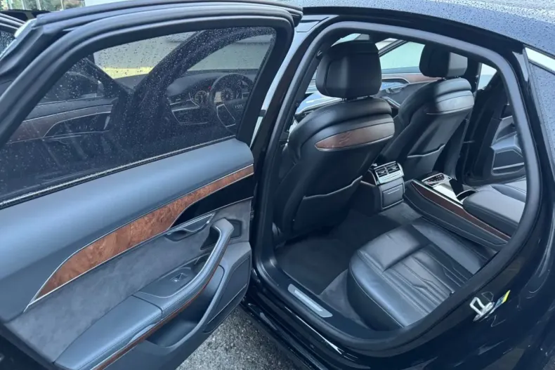 Audi A8 din 2021 cu 89.950 km - oferta AUD152424 - foto 13