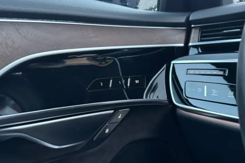 Audi A8 din 2021 cu 89.950 km - oferta AUD152424 - foto 39