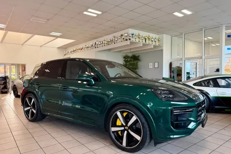 Porsche Cayenne din 2024 cu 48.298 km - oferta POR152427 - foto 1