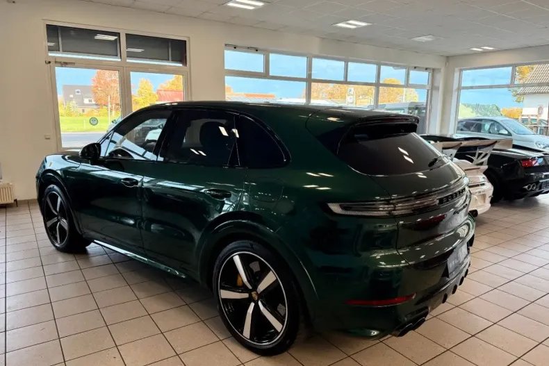 Porsche Cayenne din 2024 cu 48.298 km - oferta POR152427 - foto 3