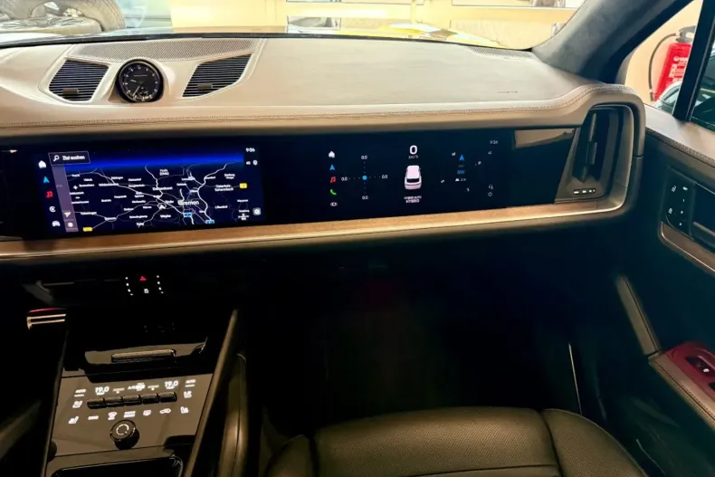 Porsche Cayenne din 2024 cu 48.298 km - oferta POR152427 - foto 20