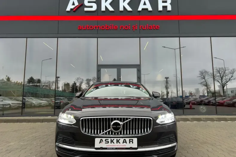 Volvo S90 din 2021 cu 40.504 km - oferta VOL152429 - foto 2