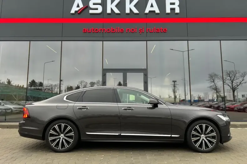 Volvo S90 din 2021 cu 40.504 km - oferta VOL152429 - foto 4