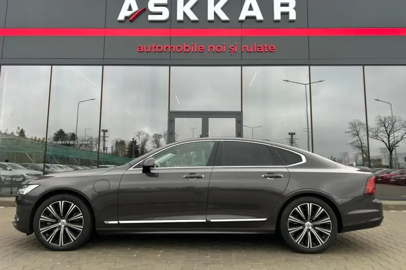 Volvo S90 din 2021 cu 40.504 km - oferta VOL152429 - foto 9