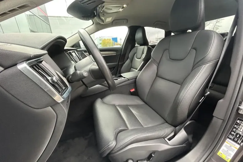 Volvo S90 din 2021 cu 40.504 km - oferta VOL152429 - foto 14