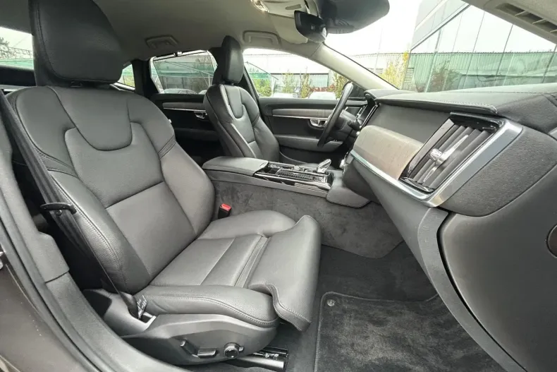Volvo S90 din 2021 cu 40.504 km - oferta VOL152429 - foto 17