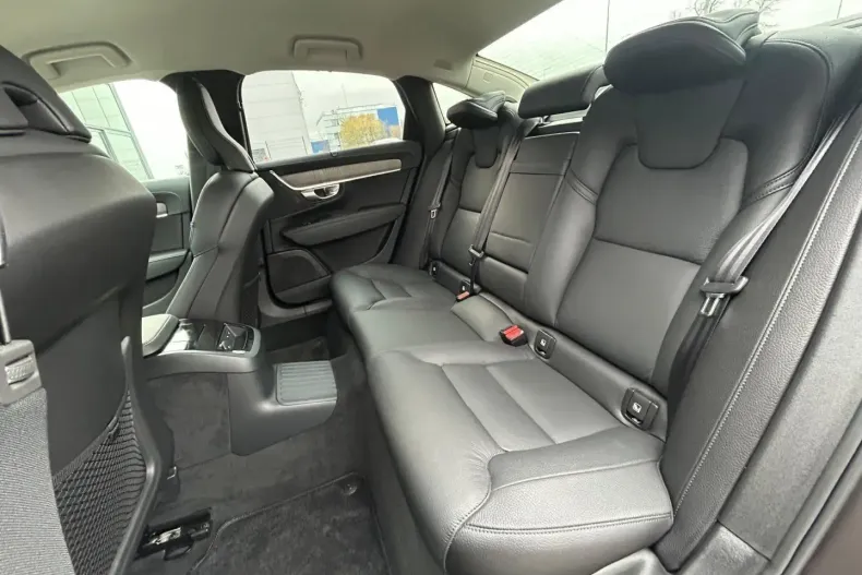 Volvo S90 din 2021 cu 40.504 km - oferta VOL152429 - foto 18