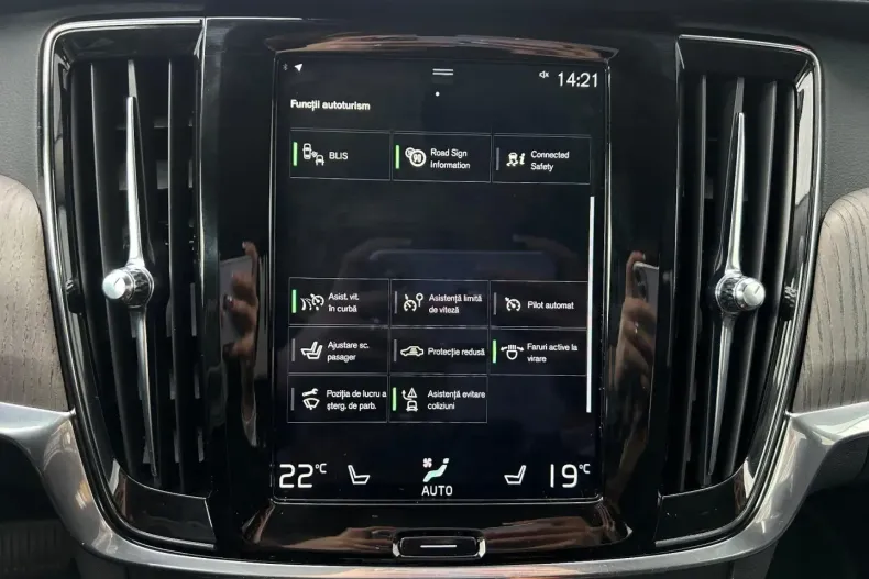 Volvo S90 din 2021 cu 40.504 km - oferta VOL152429 - foto 23