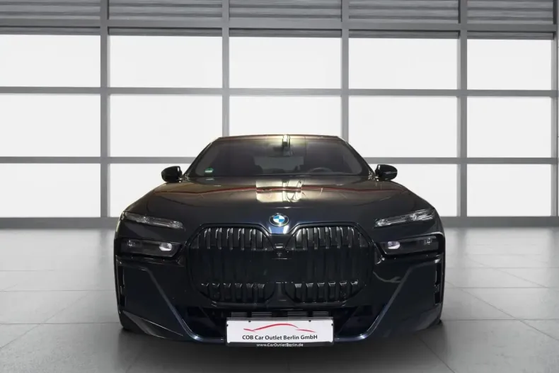 BMW 740 din 2024 cu 42.890 km - oferta BMW152435 - foto 2