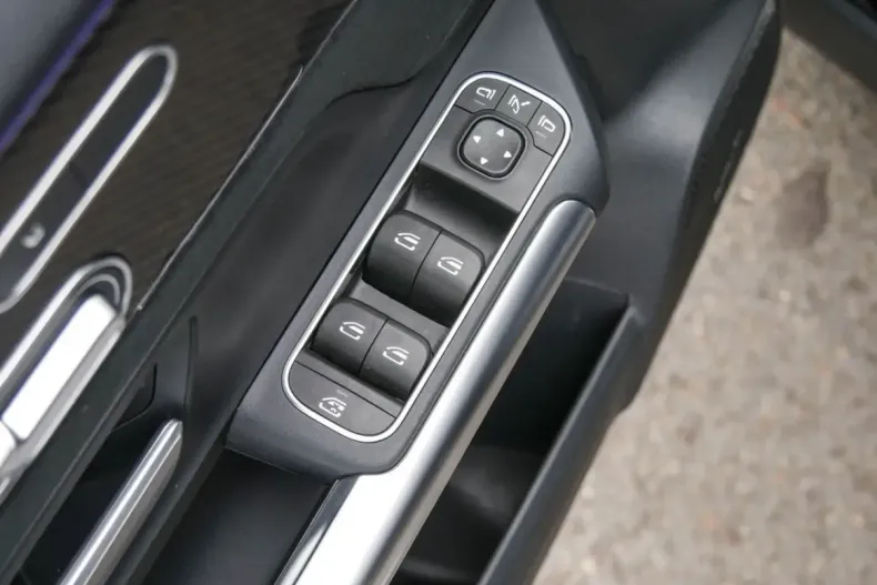 Mercedes-Benz GLA 35 AMG din 2023 cu 64.064 km - oferta MER152438 - foto 13