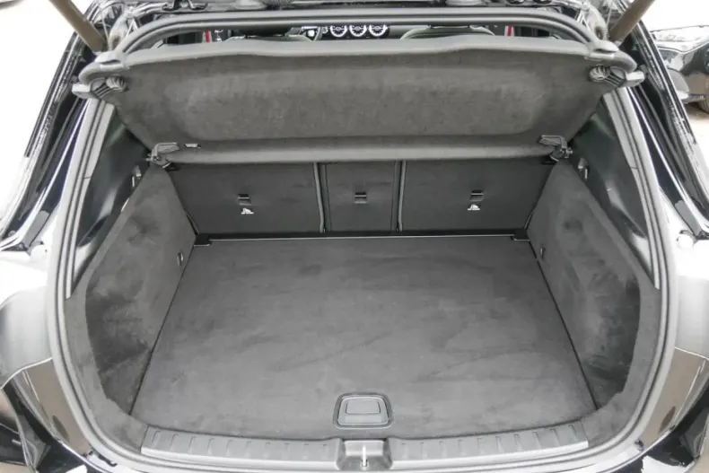 Mercedes-Benz GLA 35 AMG din 2023 cu 64.064 km - oferta MER152438 - foto 15