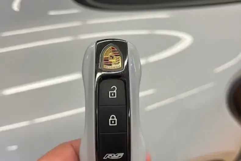 Porsche 992 din 2024 cu 11.500 km - oferta POR152439 - foto 17