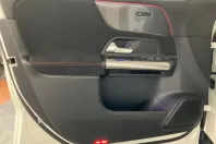 Mercedes-Benz GLA 200 din 2023 cu 33.723 km - oferta MER152440 - foto 9