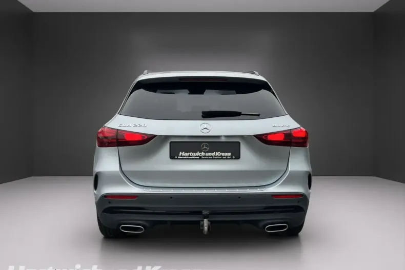 Mercedes-Benz GLA 220 din 2023 cu 47.490 km - oferta MER152441 - foto 6