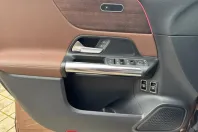 Mercedes-Benz GLA 250 din 2022 cu 27.650 km - oferta MER152443 - foto 5