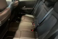 Mercedes-Benz GLA 250 din 2021 cu 44.007 km - oferta MER152444 - foto 8