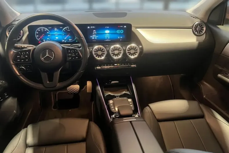 Mercedes-Benz GLA 250 din 2021 cu 44.007 km - oferta MER152444 - foto 10