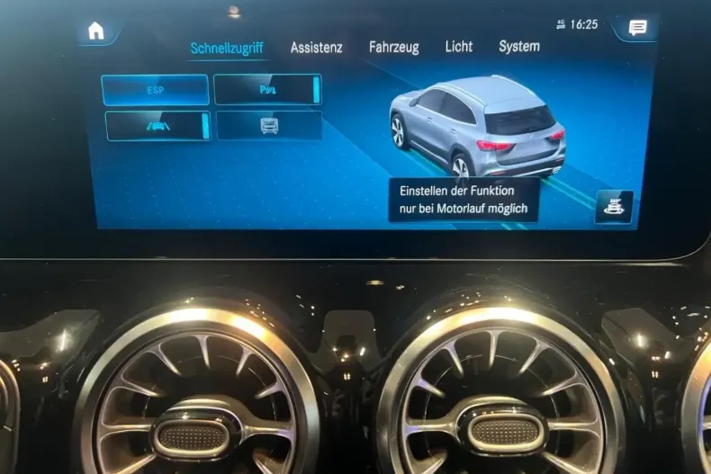 Mercedes-Benz GLA 250 din 2021 cu 44.007 km - oferta MER152444 - foto 21