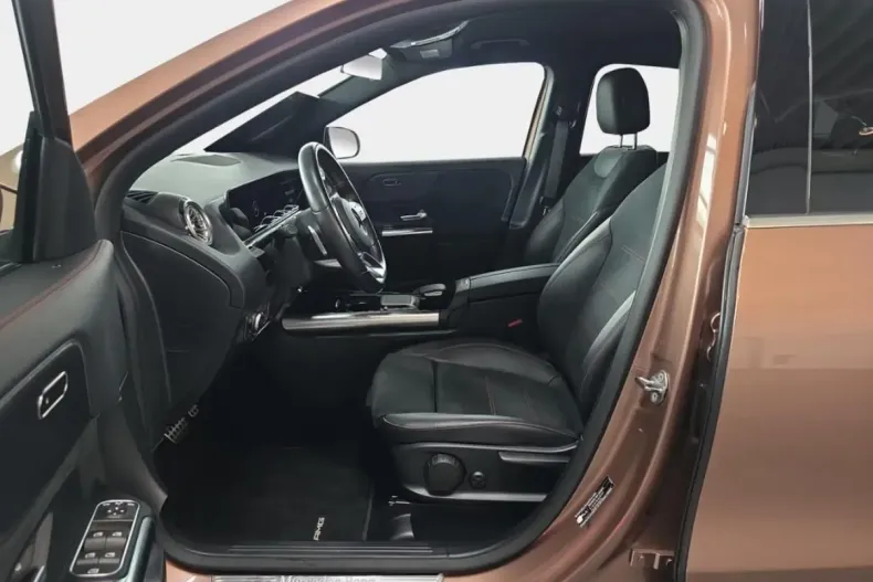 Mercedes-Benz GLA 250 din 2022 cu 34.580 km - oferta MER152445 - foto 13