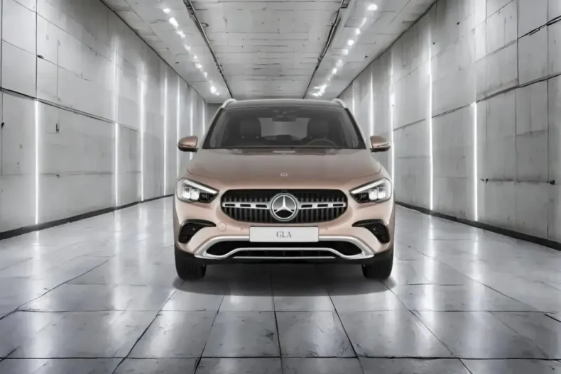 Mercedes-Benz GLA 220 din 2024 cu 35.719 km - oferta MER152446 - foto 3