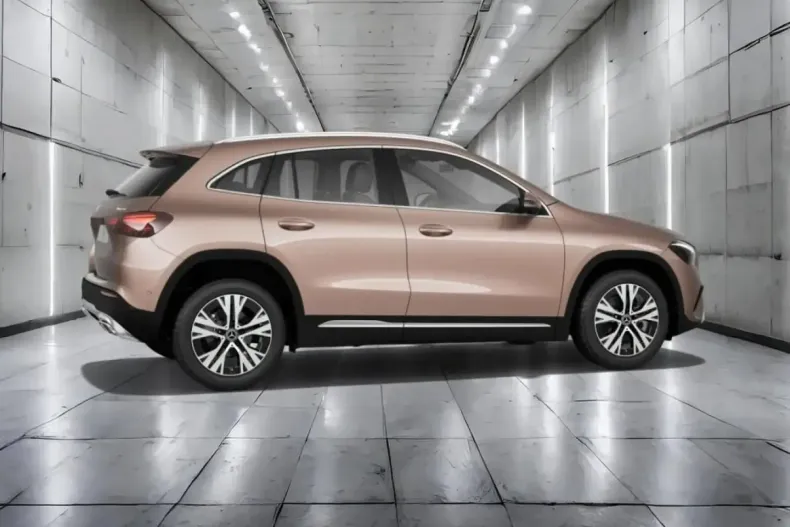 Mercedes-Benz GLA 220 din 2024 cu 35.719 km - oferta MER152446 - foto 6