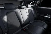 Mercedes-Benz GLA 220 din 2024 cu 35.719 km - oferta MER152446 - foto 14