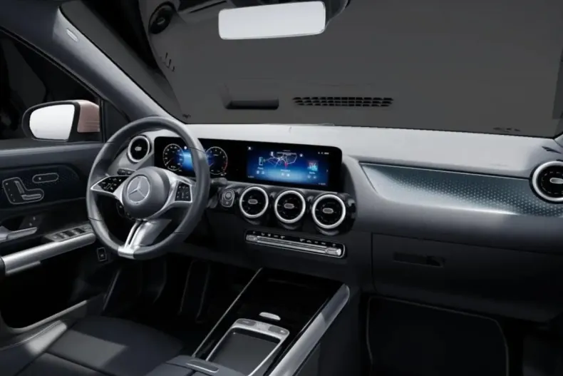 Mercedes-Benz GLA 220 din 2024 cu 35.719 km - oferta MER152446 - foto 15