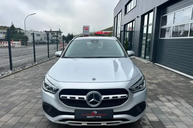 Mercedes-Benz GLA 220 din 2021 cu 99.000 km - oferta MER152448 - foto 4