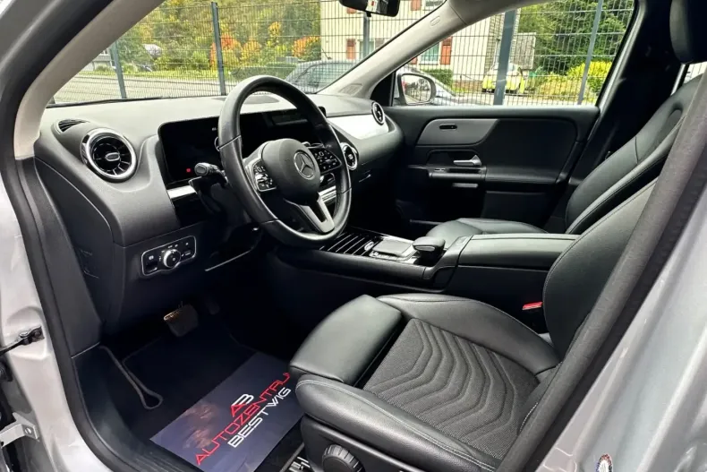 Mercedes-Benz GLA 220 din 2021 cu 99.000 km - oferta MER152448 - foto 11