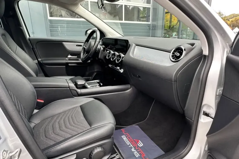 Mercedes-Benz GLA 220 din 2021 cu 99.000 km - oferta MER152448 - foto 13